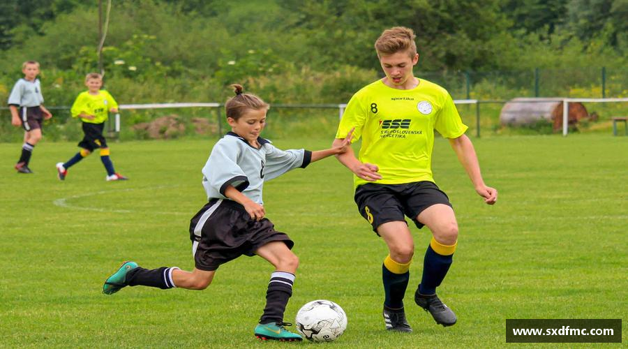 xcsport体育挑战自我，超越极限！